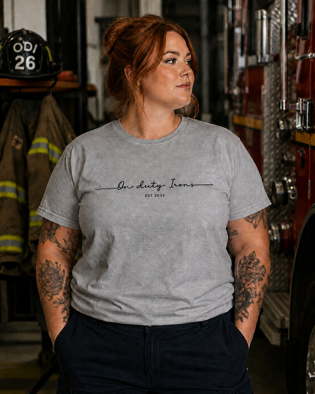 The SIGNATURE Tee (black logo)