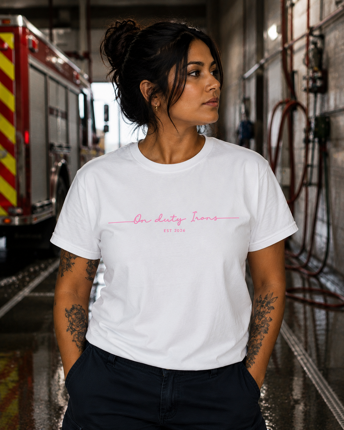 The SIGNATURE Tee (Pink logo)